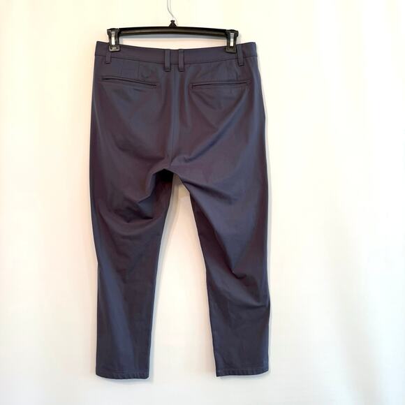 Rhone Pants Size 33 x 28 Slim Commuter Blue Gray Flat Front Travel Style 100036 - Picture 3 of 16